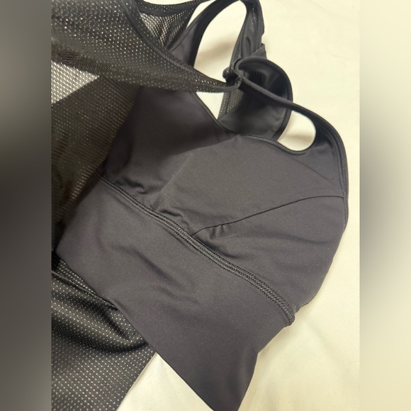 Lululemon Pushing Limits Tank - Picture 5 of 11